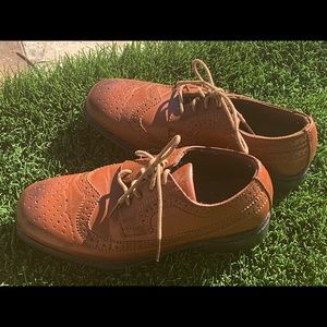 Boys shoes size us1.5 brown wingtip